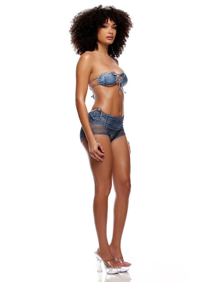 Lys denim patchwork Ravello Mesh Pool Shorts - Lys Denim Patchwork for engroshandel på Faire2