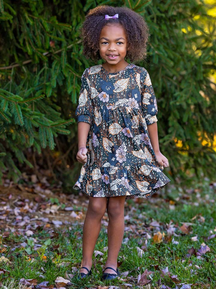 Abito Golden Leaves per la vendita all'ingrosso da parte di mabel + honey