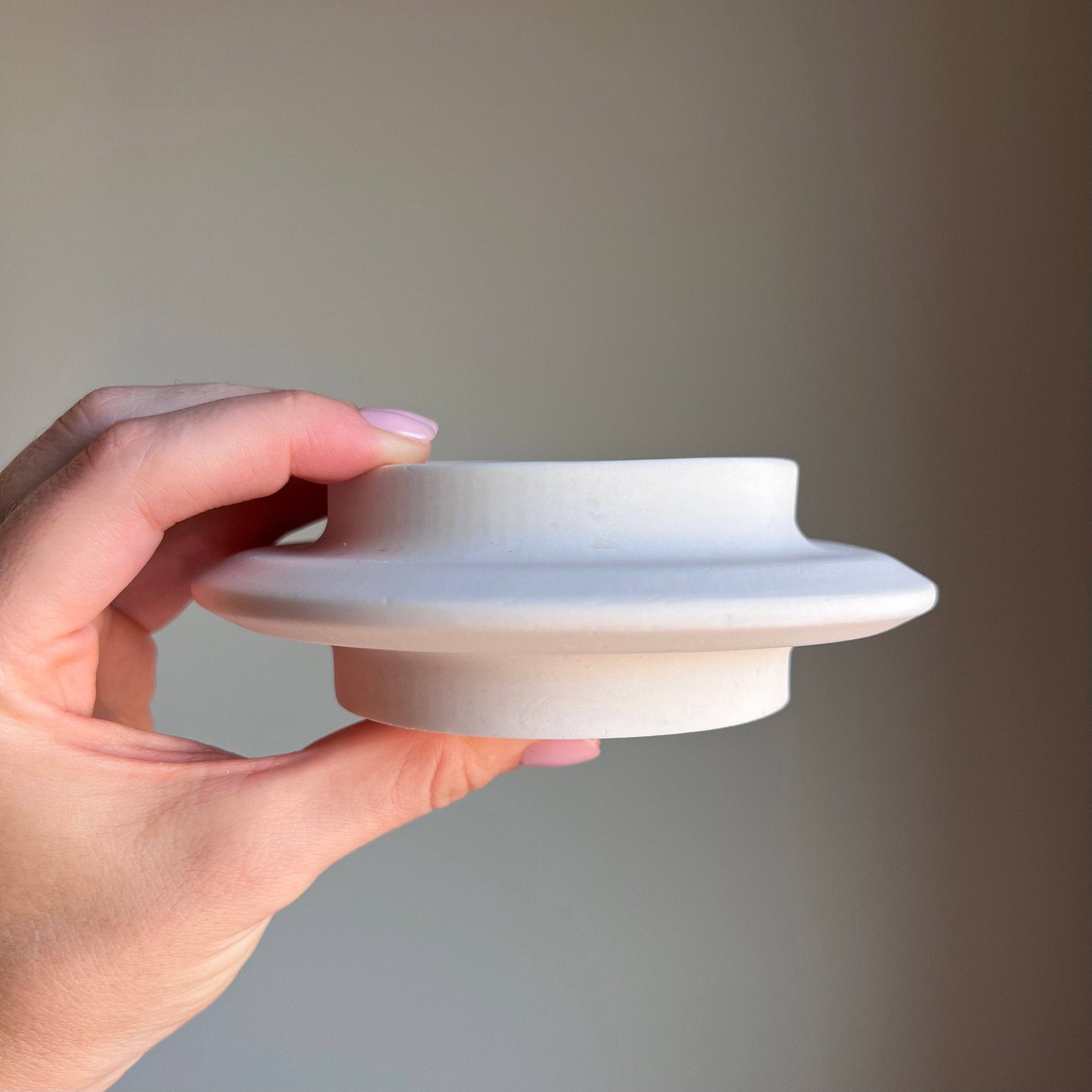 Estelle Studio - Wholesale Candle Holder - Handmade Jesmonite Round Pillar Candle Holder: Minimalist Wedding Decor2