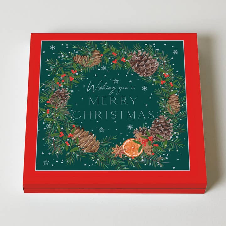 Ghirlanda su rosa verde/bianca su blu pallido per la vendita all'ingrosso da parte di Belly Button Designs