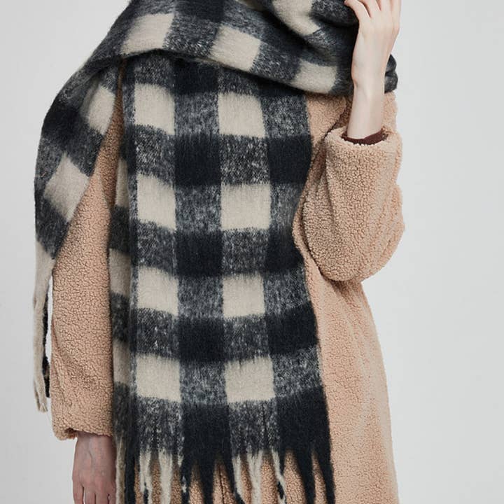 Dipped Shop - Wholesale Scarf - Women's - Plaid Contrast Color Tassel Scarves DPKS1217