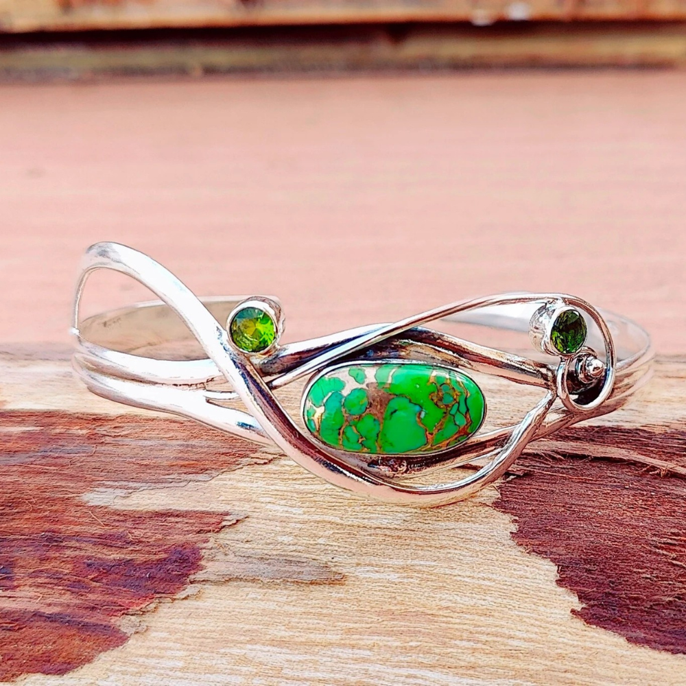 Ashlen - Wholesale Cuff Bracelet - TURQUOISE WAVY BANGLE (ADJUSTABLE)0