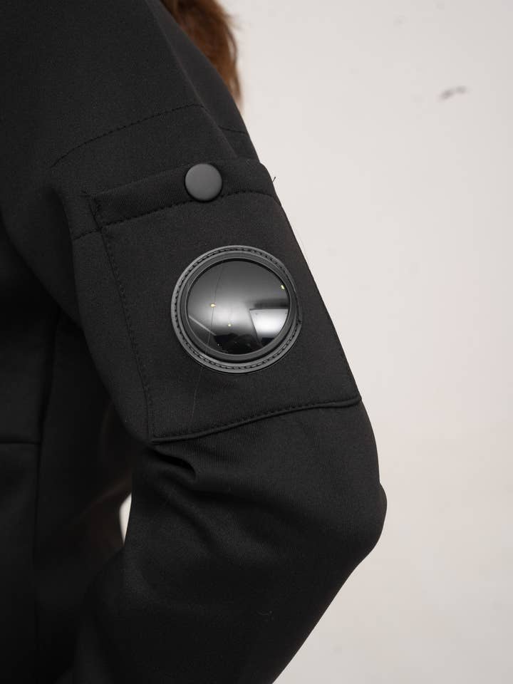 Zayne Paris - Wholesale Activewear Set - Women's - Women's jogging set with zip F011-12