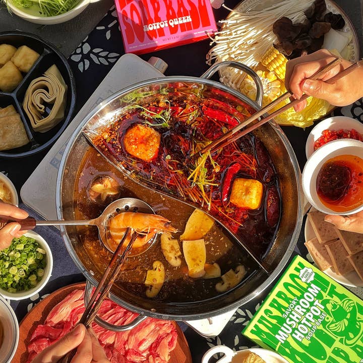 Hotpot Queen - Wholesale Soup - Sichuan Hotpot Soup Base 7.8oz3