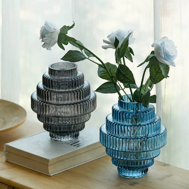 Sweet Home Deco - Wholesale Vase - Tower Shaped Thick Glass Vase, Modern Style Floral Vase5