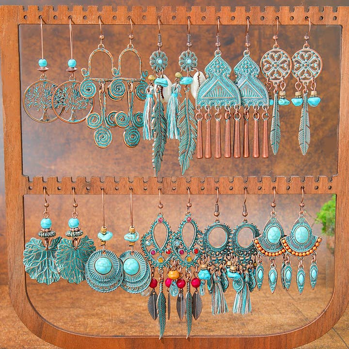 Boucles d'oreilles pendantes à pompons style bohème — bijoux vintage en alliage de zinc pour la vente par Halcyon Outfitters®