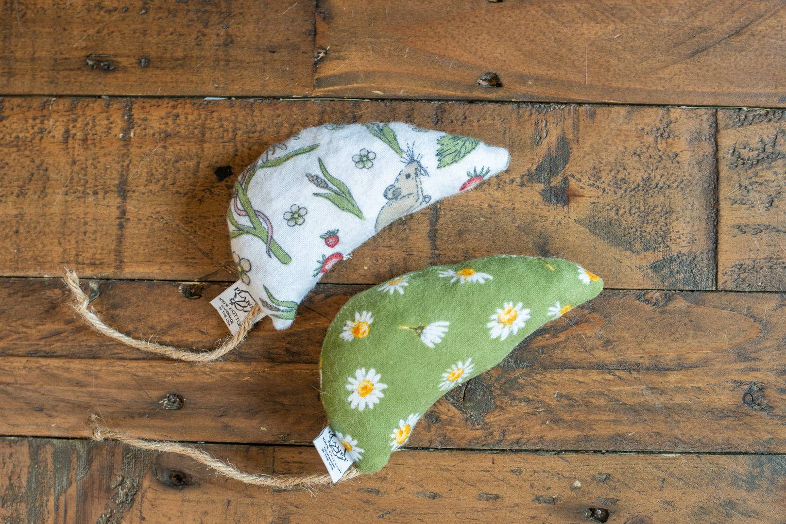 Planet B, Inc. - Wholesale Pet Toy - Cat - Scrap Fabric Cat Toys1