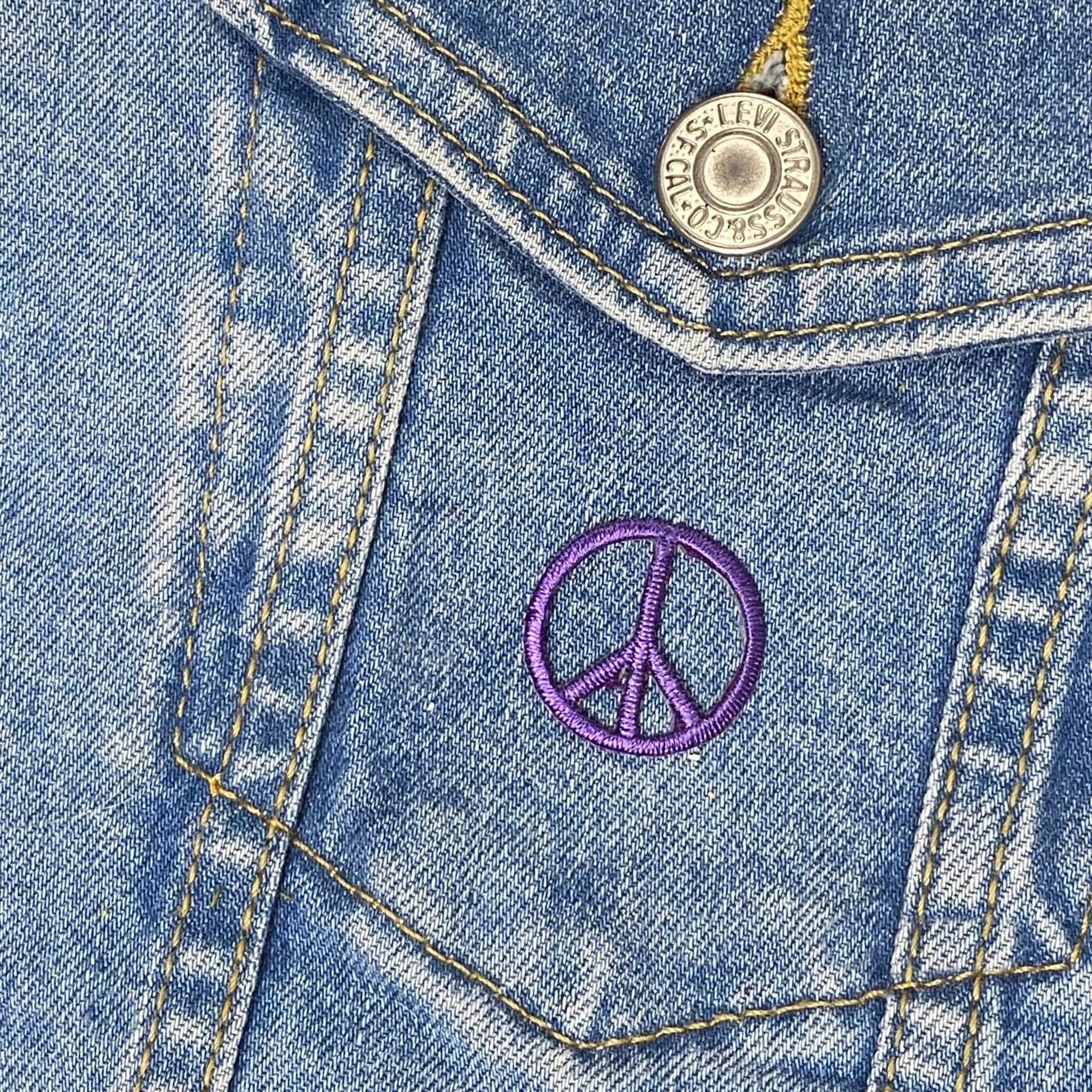 Wholesale Applique – wholesale Patch – 1" Peace Sign, Embroidered, Iron on Patch1
