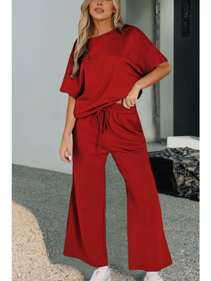 Aapparella - Wholesale Lounge Set - Women's - Women Multi-colored Textured T Shirt and Pants Set | S-2XL7