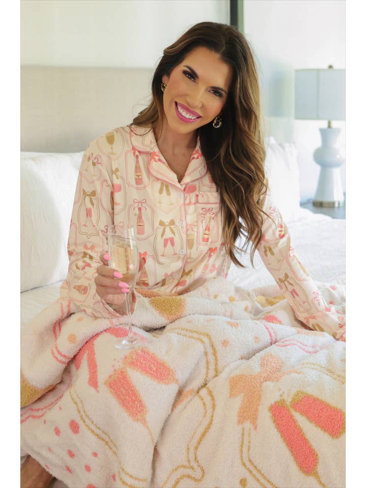 Cream Bows & Bubbly Ruffle Pajama Set for wholesale on Faire5