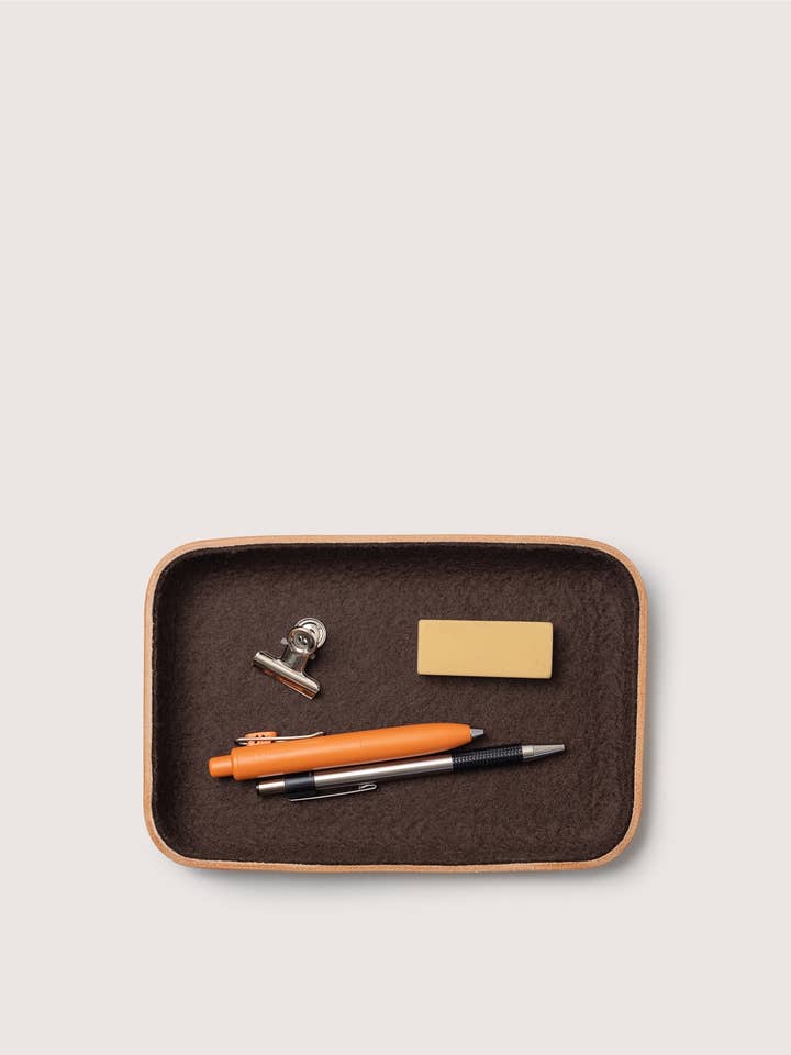 Bandeja Pequeña de Cuero Kawabon/Fieltro de Lana Merino Cacao para venta al por mayor de Graf Lantz