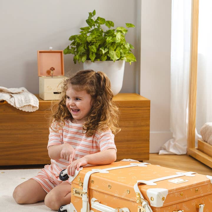 Coco Village - Wholesale Luggage - Kids - Vegan Leather Carry-On Suitcase - Nature1