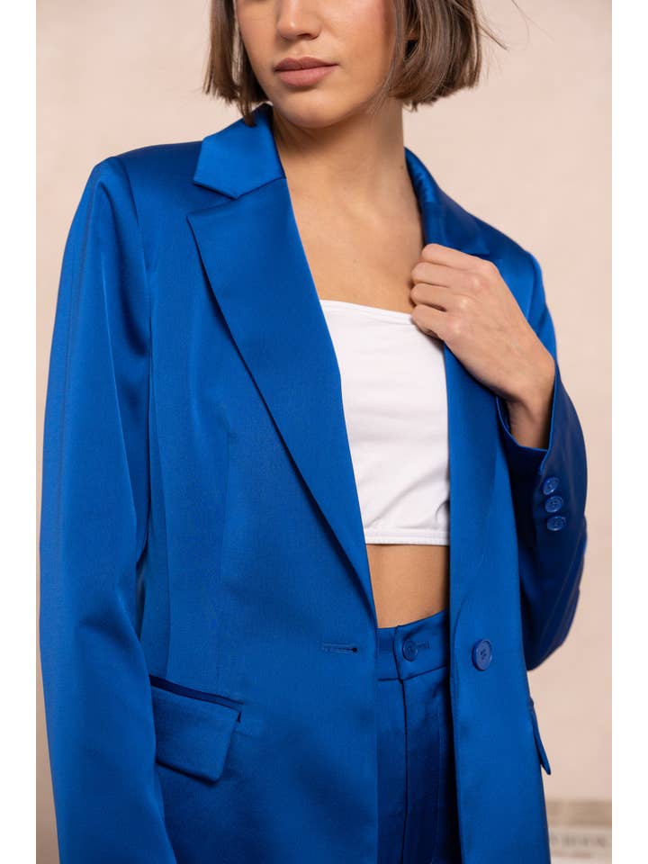 Attentif Paris - Vente Veste de tailleur – femme - Veste cintrée unie en satin27