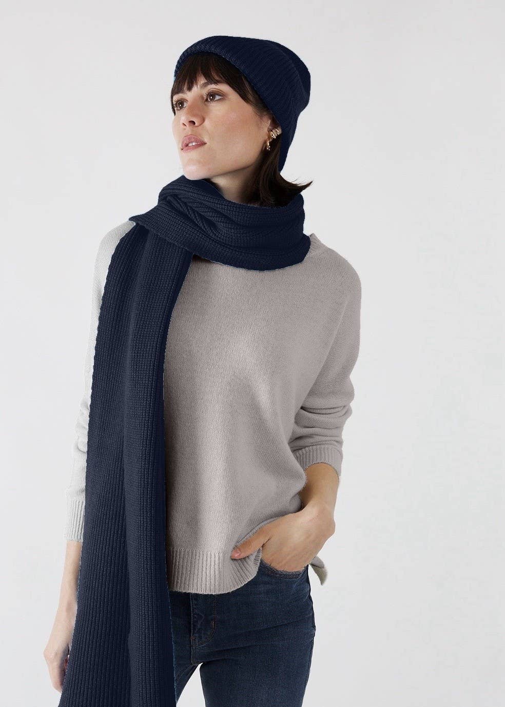 JULIA PARIS – Engroshandel Tørklæde - Dame – Ensfarvet strikket tørklæde13