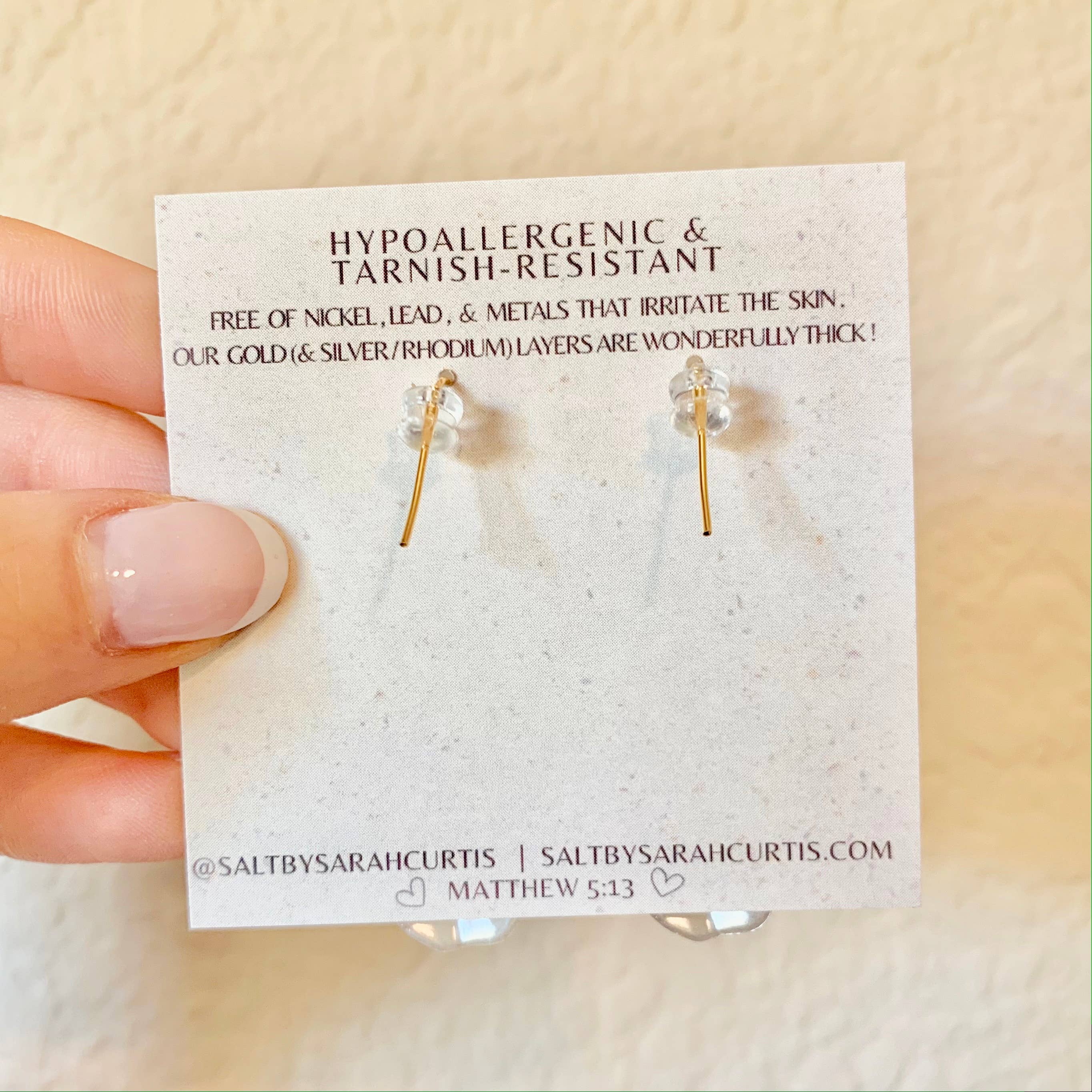 SALT by Sarah Curtis - Wholesale Dangle Earrings - SEASHELL & STARFISH HOOP EARRINGS│gold | coastal jewelry3