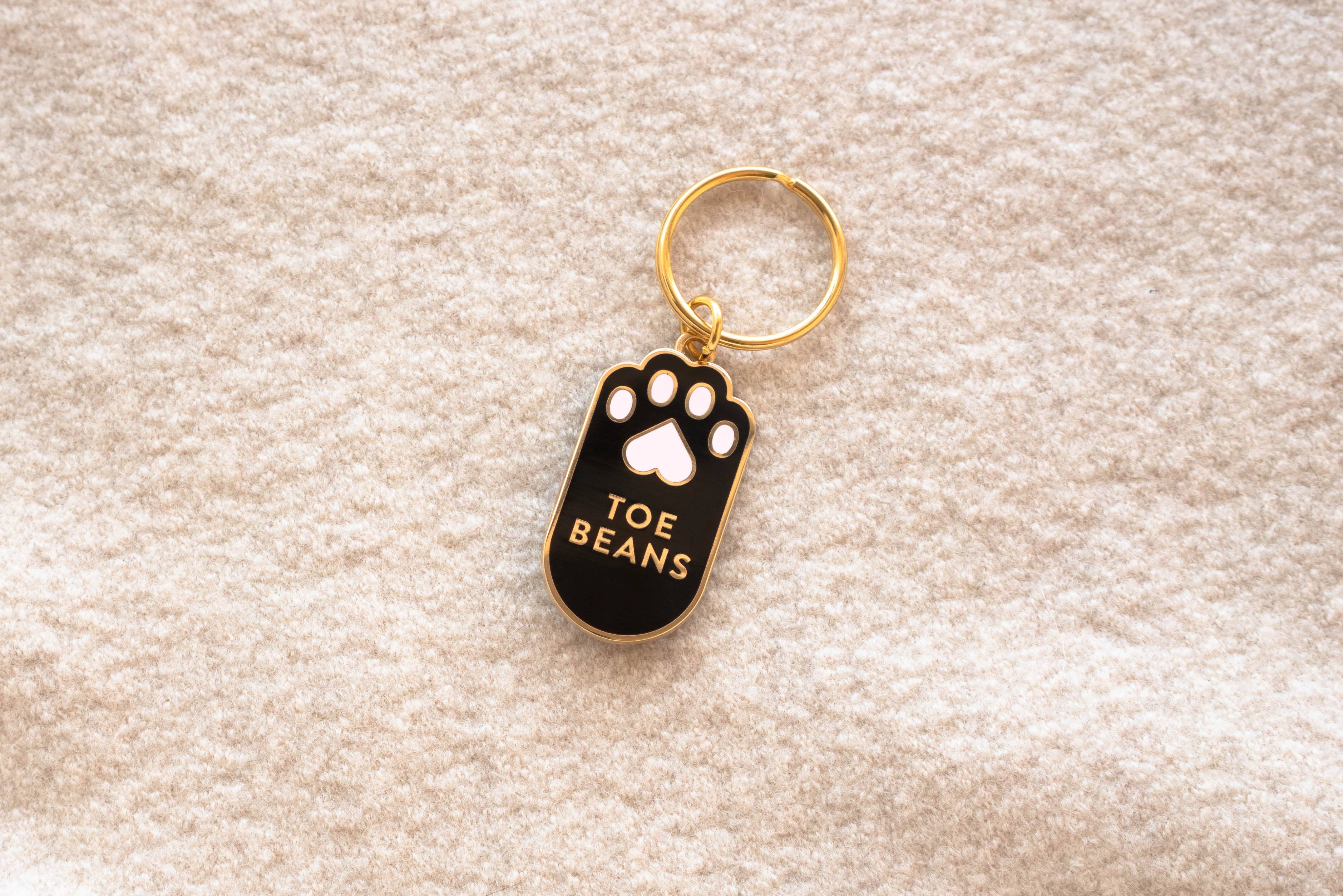 Everyday Olive - Wholesale Keychain - Women's - Toe Beans Keychain0