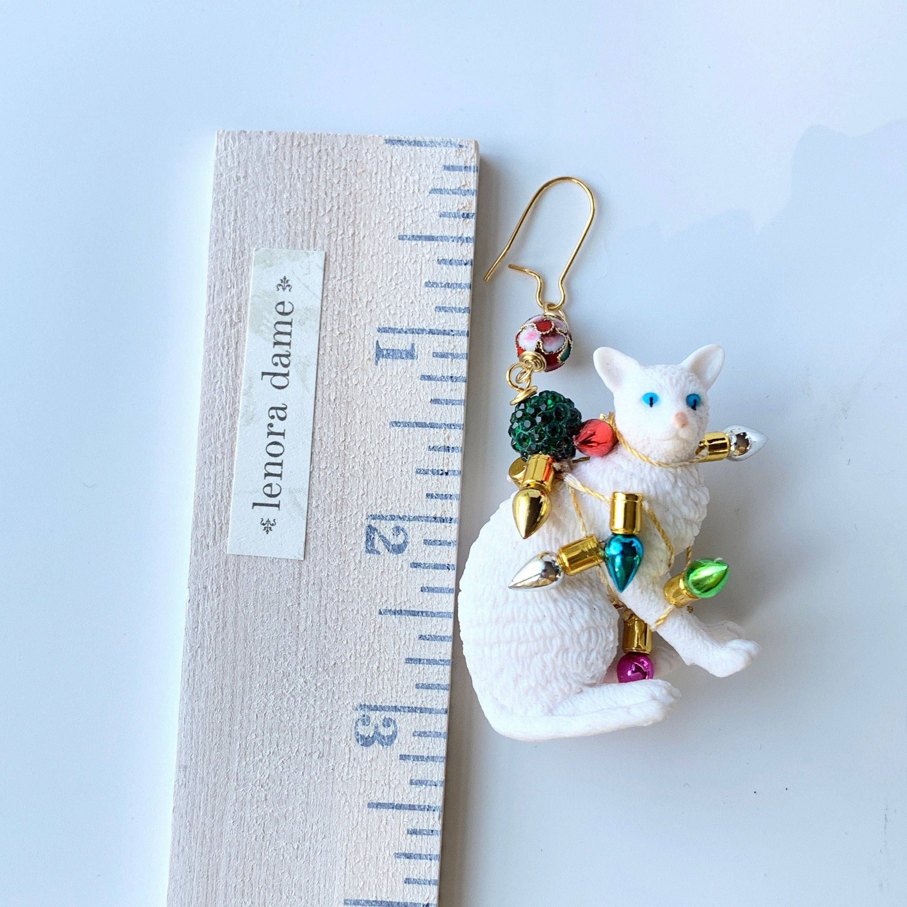 Lenora Dame - Wholesale Dangle Earrings - Tangled Kitty Holiday Earrings4