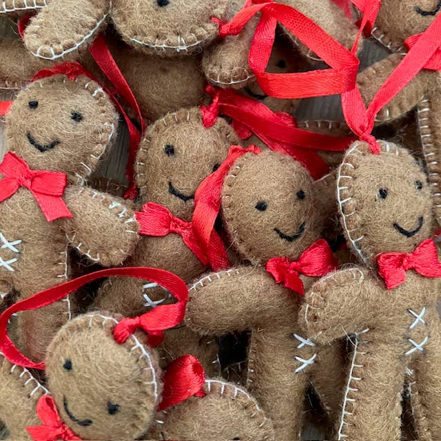 Luna-Leena - handmade in Nepal - Wholesale Ornament - gingerbread man pendant brown - wool felt - handmade in Nepal2