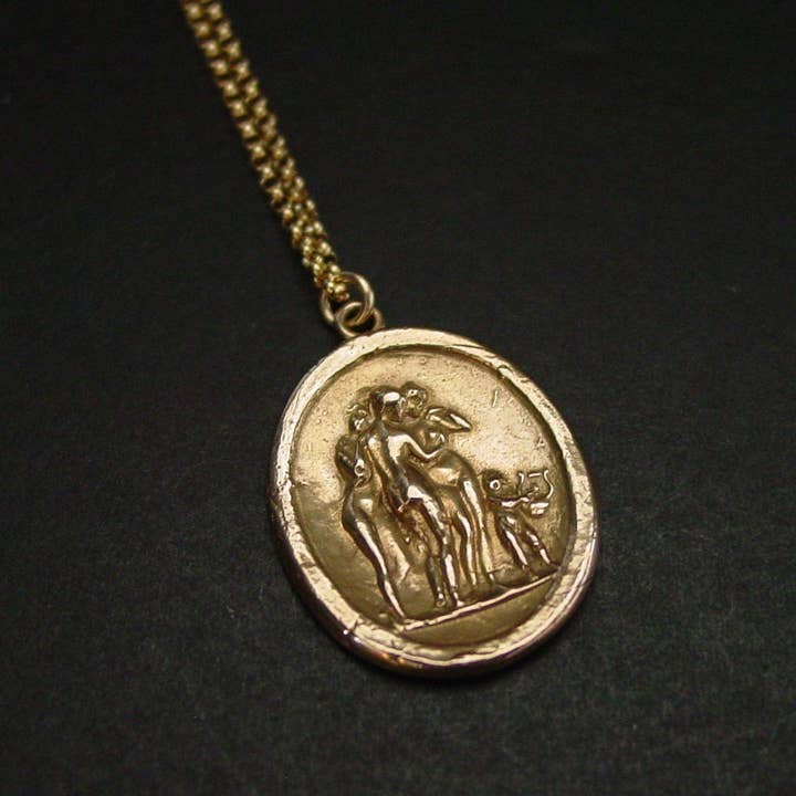 Collar Eros y Tres Gracias para venta al por mayor de Vis a Vis Jewelry