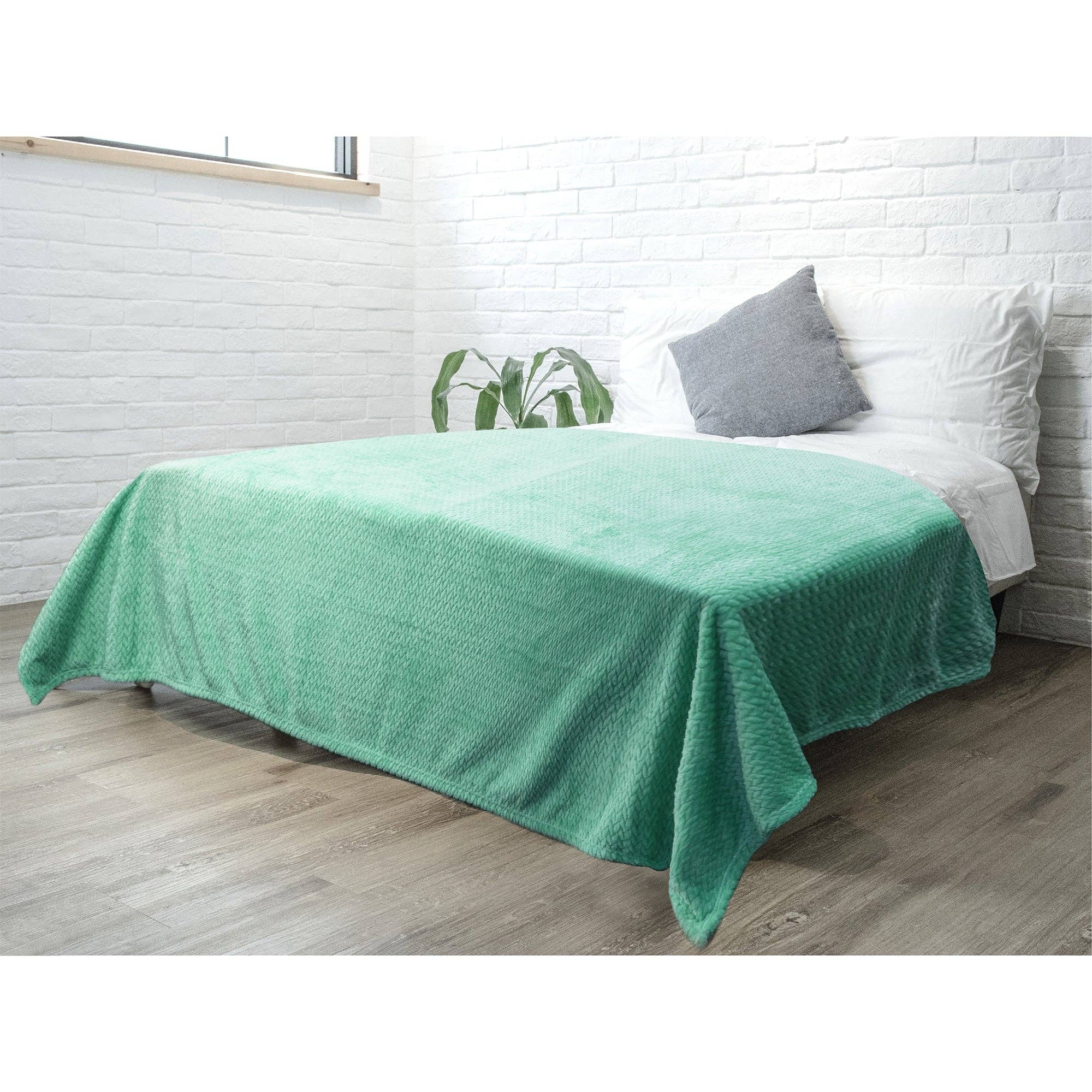 Pavilia – Manta para sofá por atacado – Cobertor de fleece texturizado com estampa de folhas30