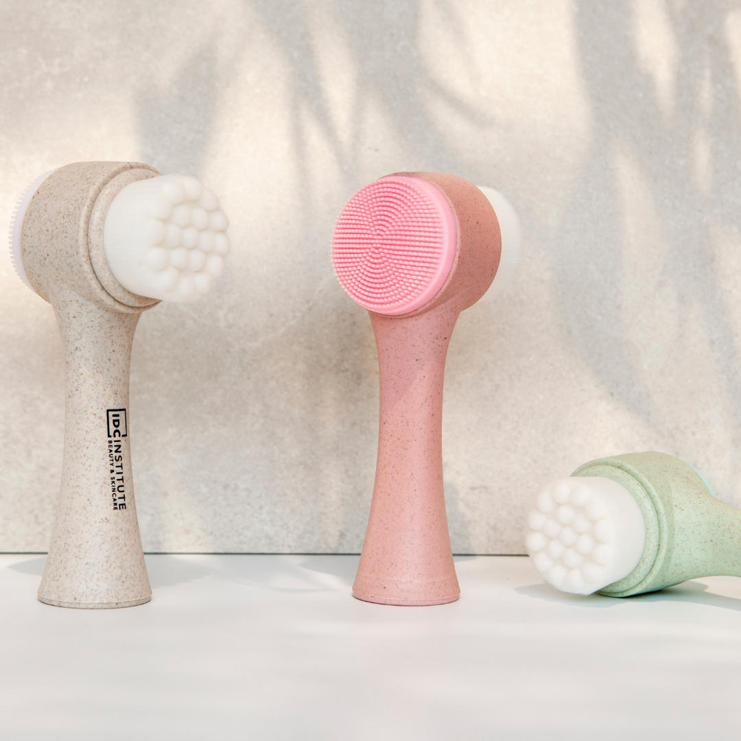 Aquarius Cosmetic SLU – Engroshandel Ansigtsrens – Idc Institute naturlig fiberansigtsbørste 2 i 110