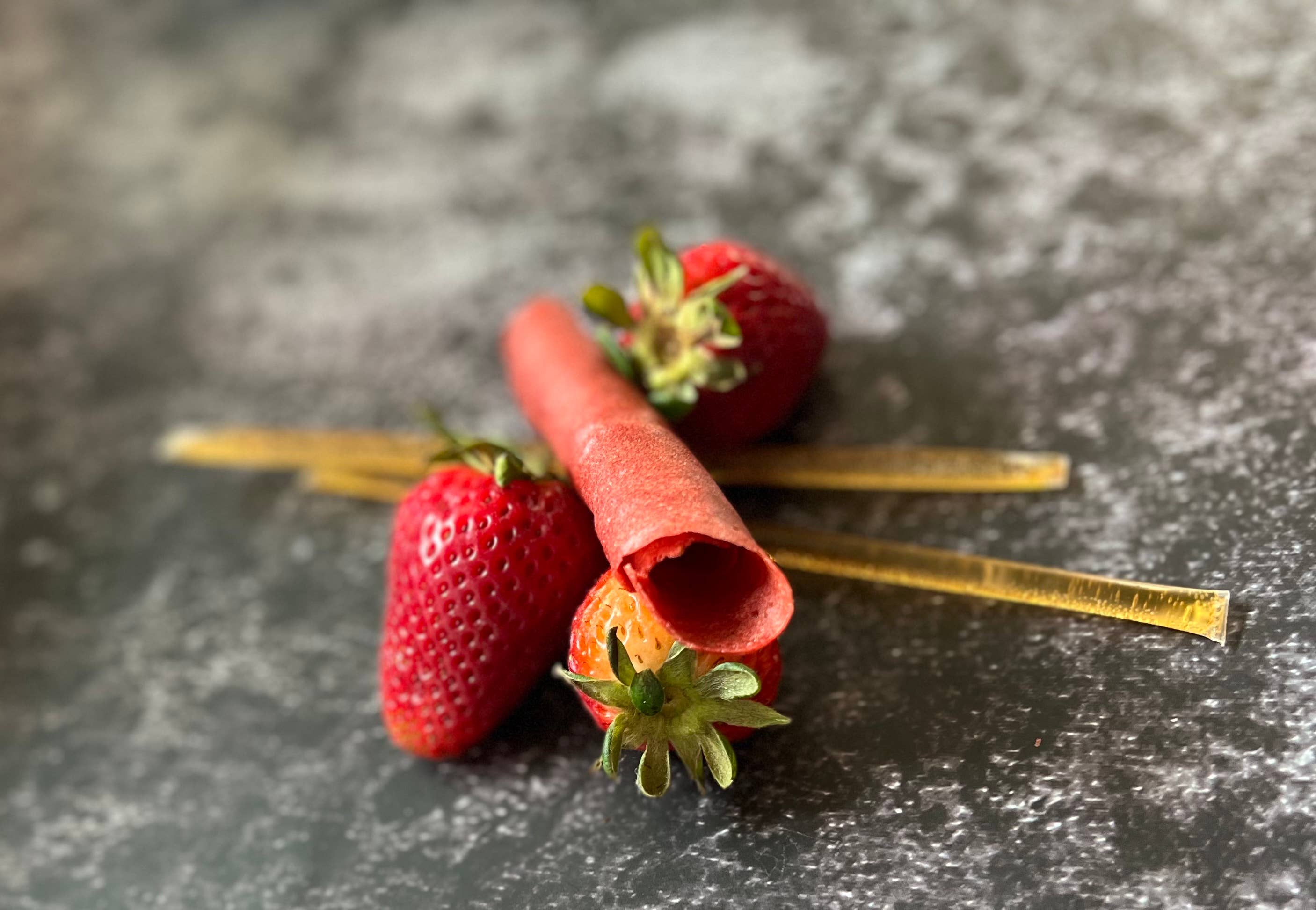 Hunt and Gather Dry Foods - Wholesale Dried/Dehydrated Fruit - Strawberry Fruit Leather