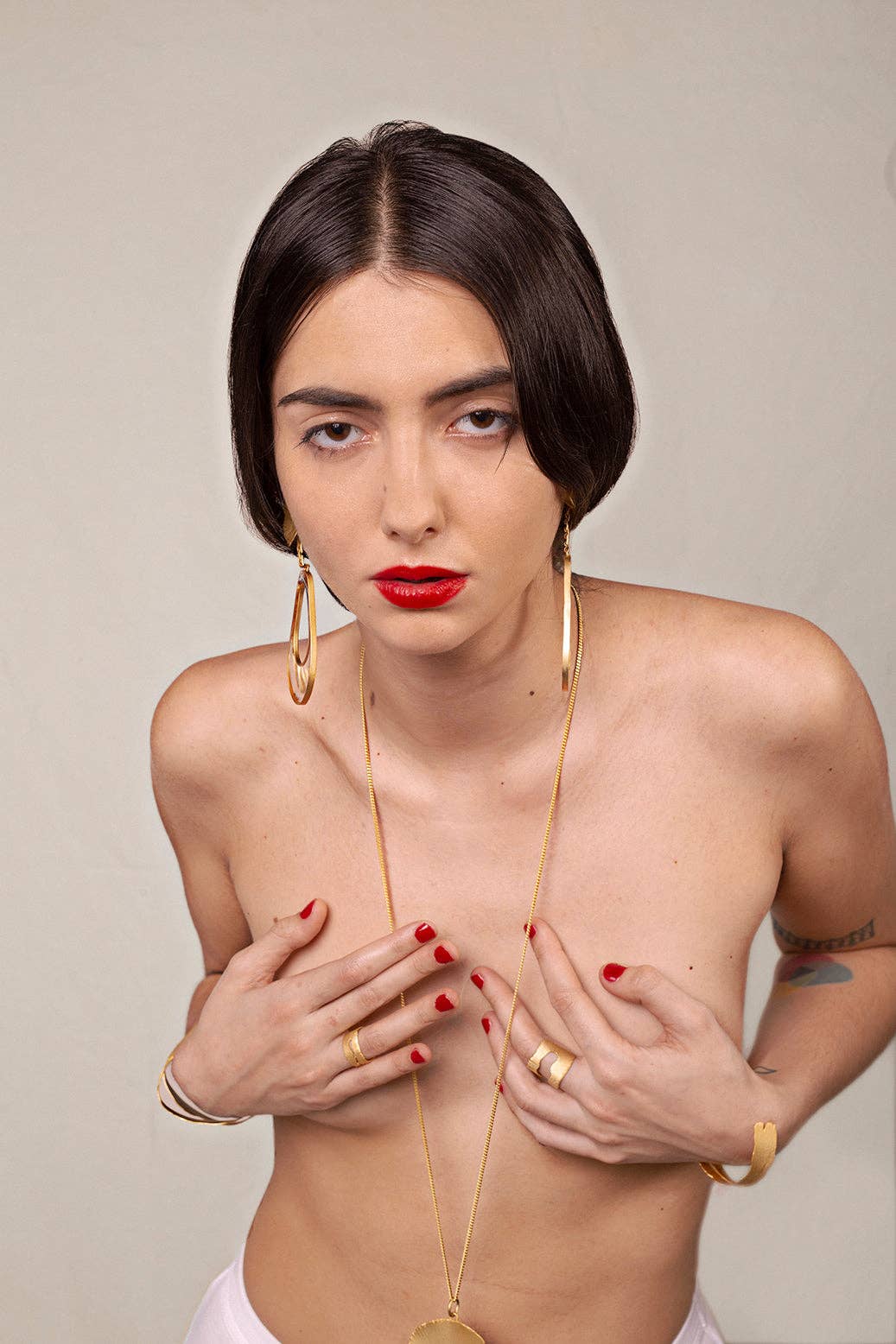 Ginger & VelVet – Engroshandel Båndring – Barfodet på stranden Wide Ring1