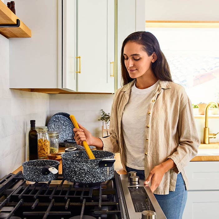 WaxonWare - Wholesale Cookware Set - Stonetec 7pc Ceramic Cookware Set9