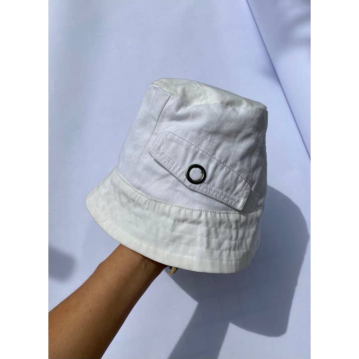 Bucket Hat White Pocket Star - white denim and other Purchase Wholesale schneeschieber. Free Returns & Net 60 Terms on Faire trending on Faire.