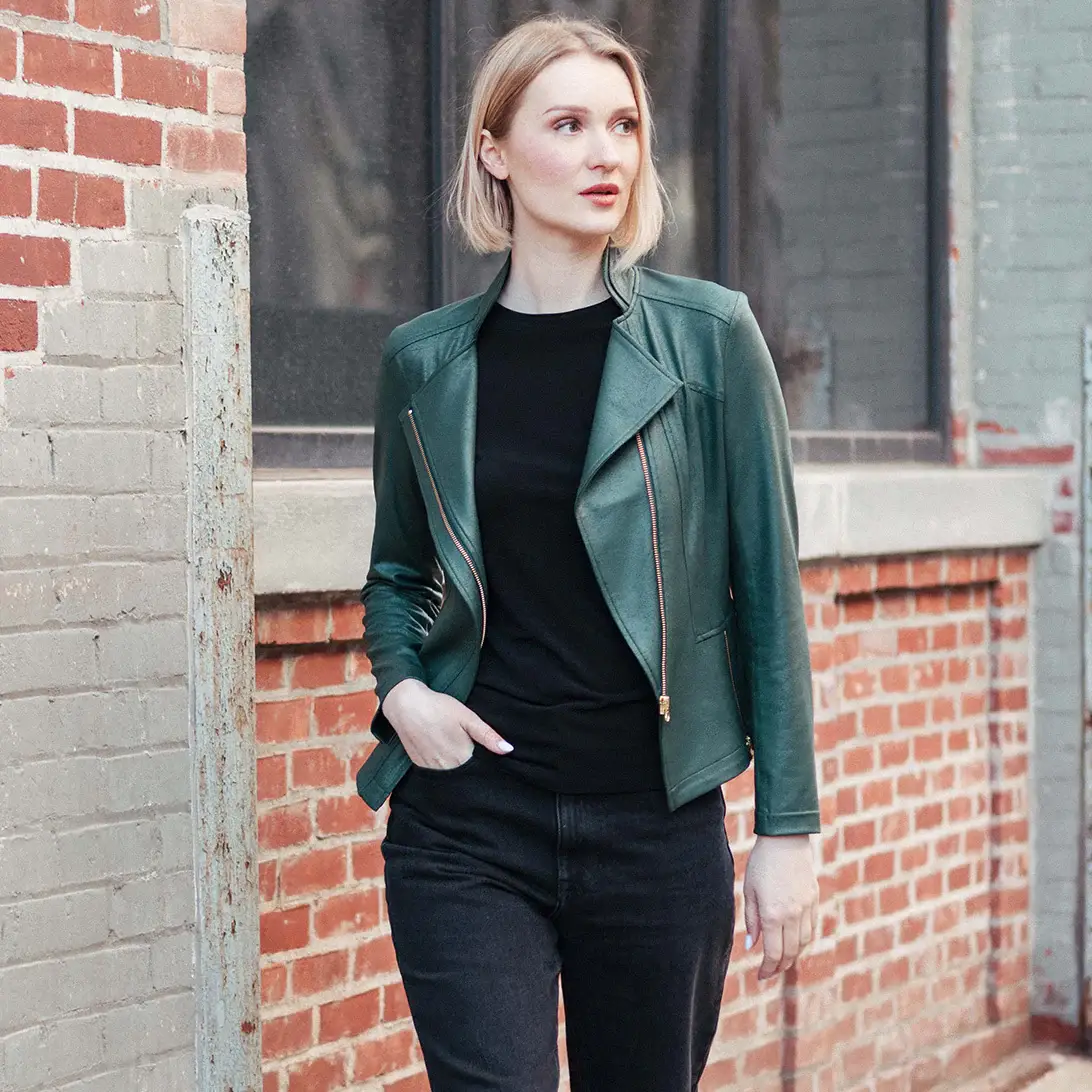 Clara Sunwoo - Vendita all'ingrosso Giacca in pelle - Donna - Giacca Signature Liquid Leather™ JK1616