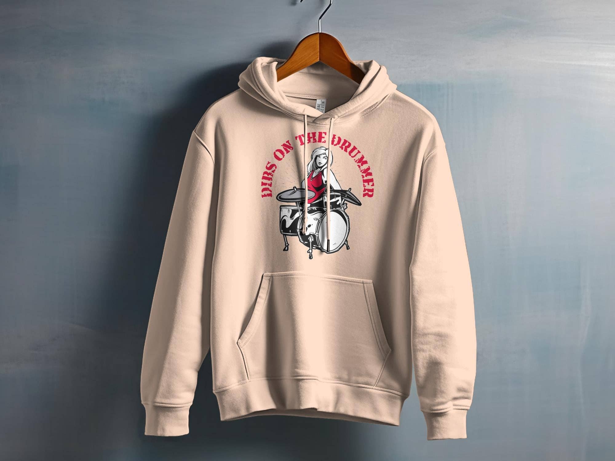 FreakyTeeFactory – Großhandel T-Shirt mit Siebdruck – Damen – Schlagzeuger-T-Shirt, Damen-Rockband-T-Shirt, Hemd für weibliche Schlagzeuger, lässiges Schlagzeug-Grafiktop, Geschenk für Musikliebhaber7