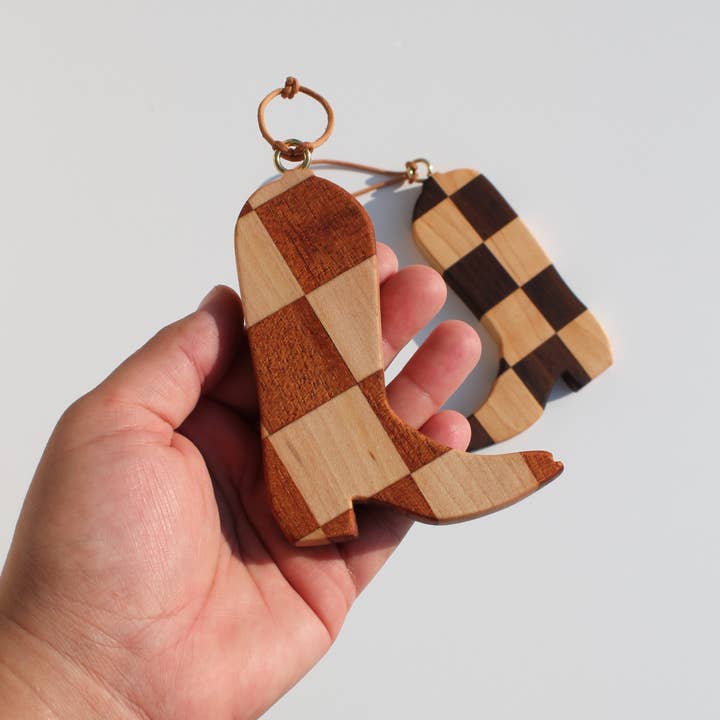 Honeywood - Wholesale Ornament Set - Bota Handcrafted Wooden Christmas Ornament1