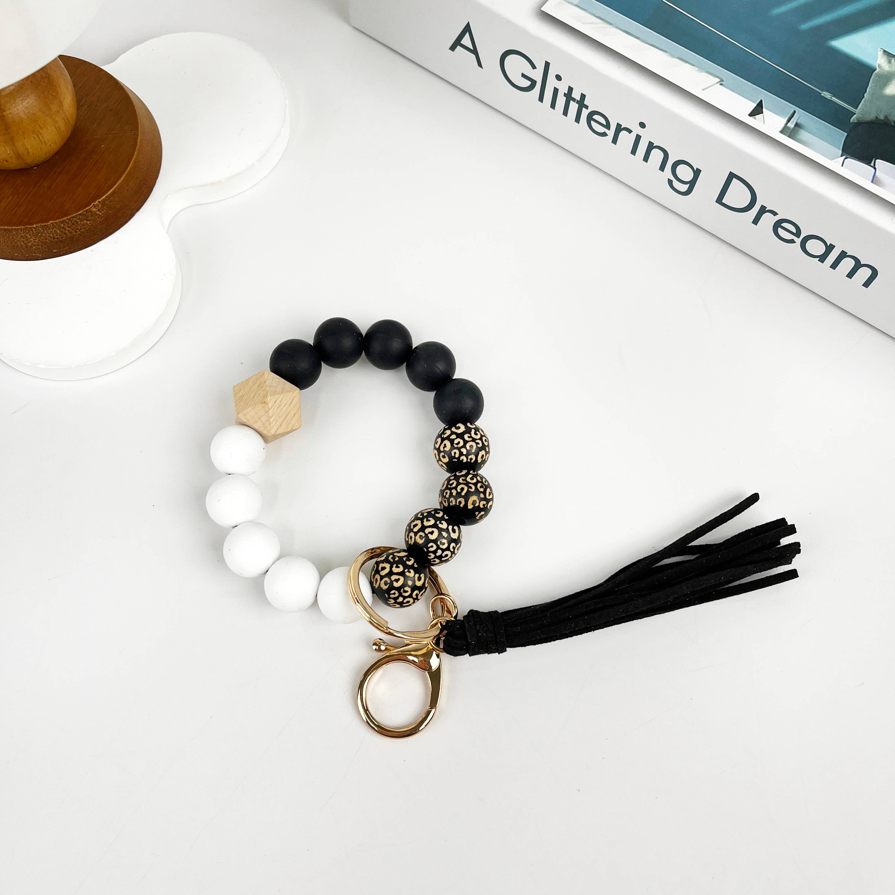 SoapElenGlen - Vendita all'ingrosso Bracciale portachiavi - Bracciale con perline di legno e silicone con portachiavi da polso1