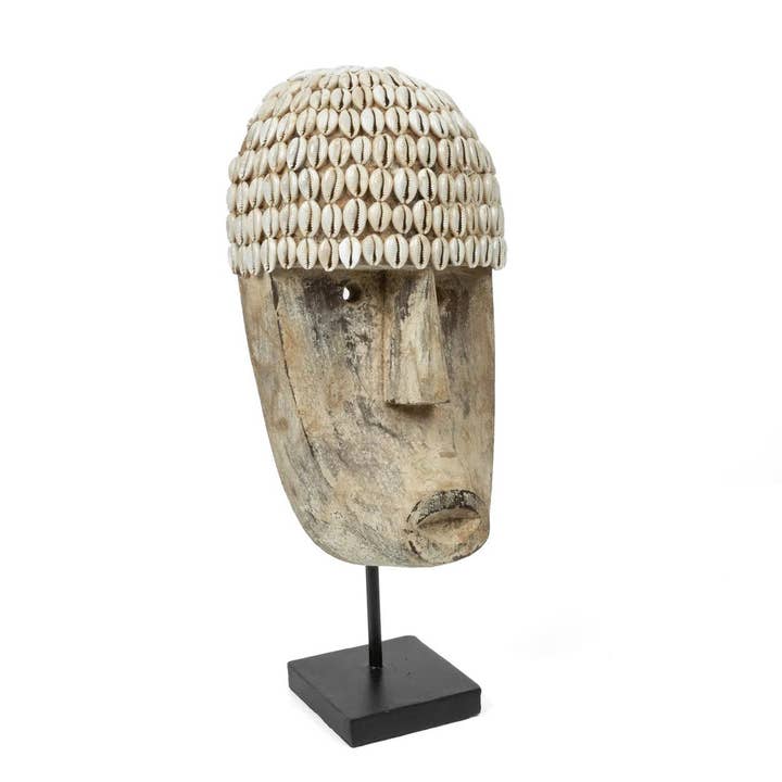 Bazar Bizar Living - Wholesale Decorative Tabletop Object - The Cowrie Mask on Stand - Medium4