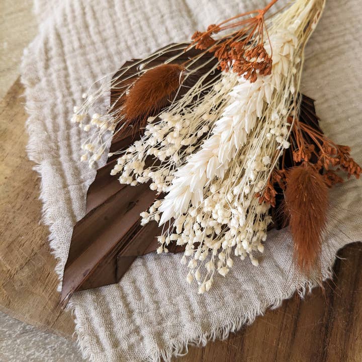 Maison Oline - Wholesale Dried/Pressed Flowers - Small bouquet of dried flowers: brown color