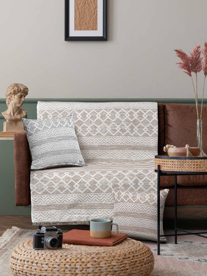 Sofa Throw Eclectic Beige for wholesale by MADI