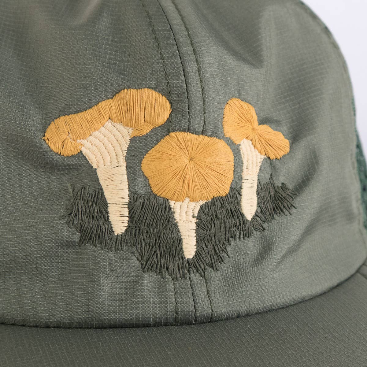 Crewel and Unusual - Vente Casquette de baseball – unisexe - Chapeau Sentier Chanterelle1