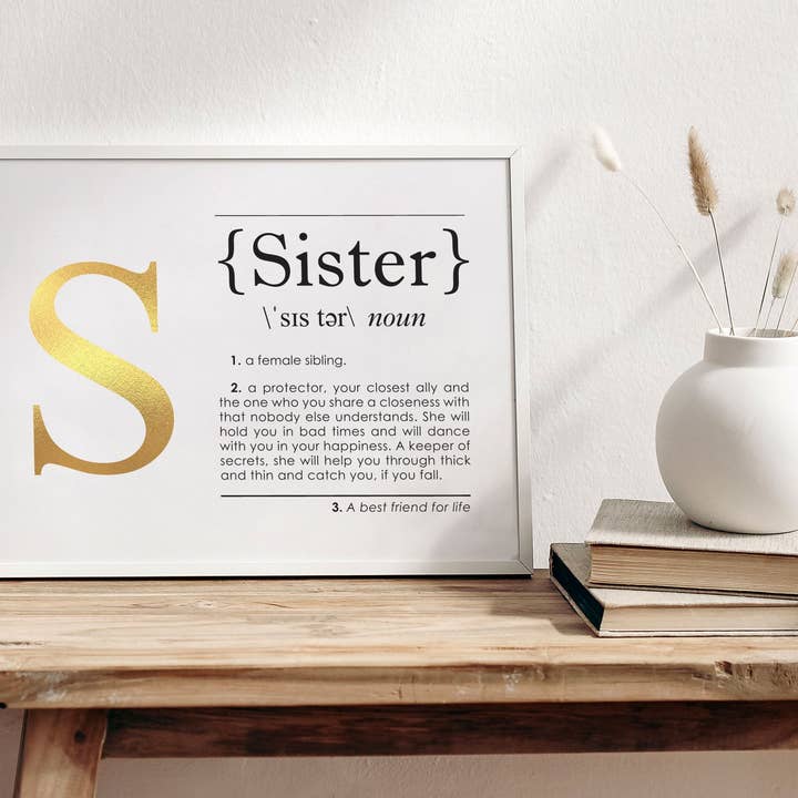 SISTER Definition Art Handfolierat tryck för wholesale av The Artisan Gift Co.