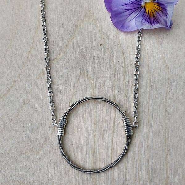 Stringin' Along with ME - Venta al por mayor Collares con colgantes/abalorios - Collar Luna Llena