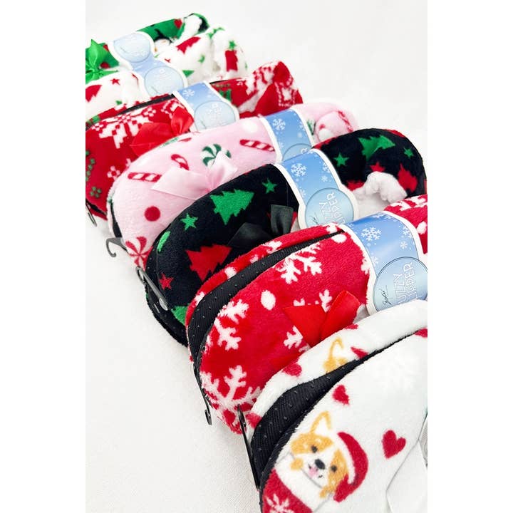 MIX COLOR Christmas Theme Indoor Slipper for wholesale on Faire