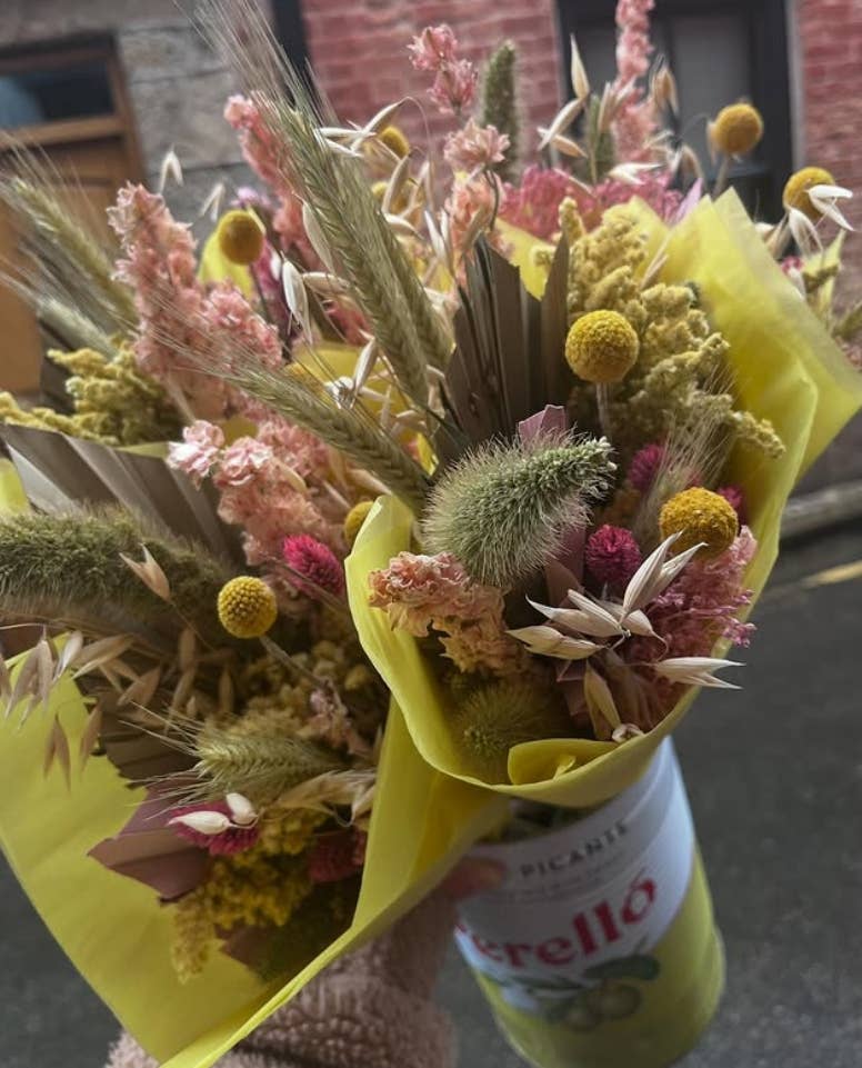 Hazel & Twine – wholesale Dried/pressed flowers – Florist Pic - Medium Brights Dried Flower Bouquet Bunch 3