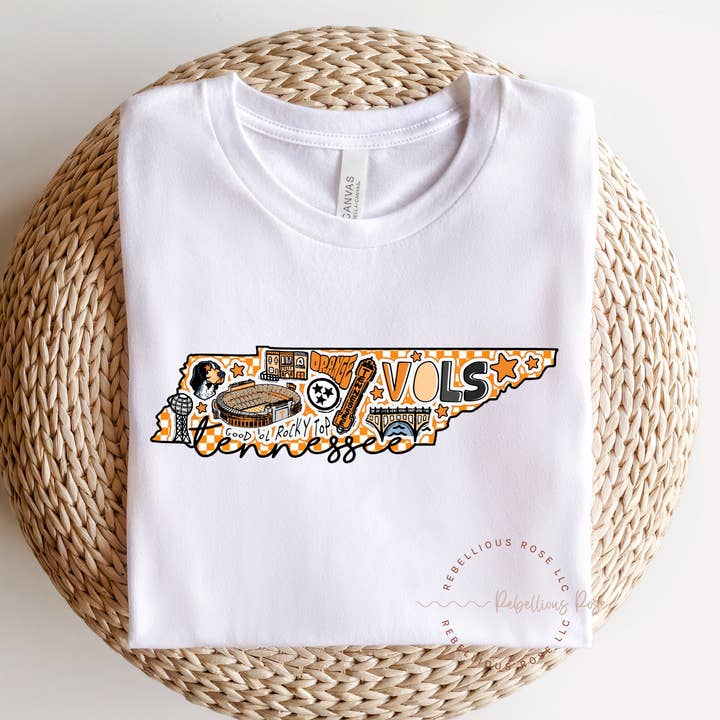 T-shirt con grafica a collage dello stato del Tennessee per la vendita all'ingrosso da parte di Rebellious Rose LLC