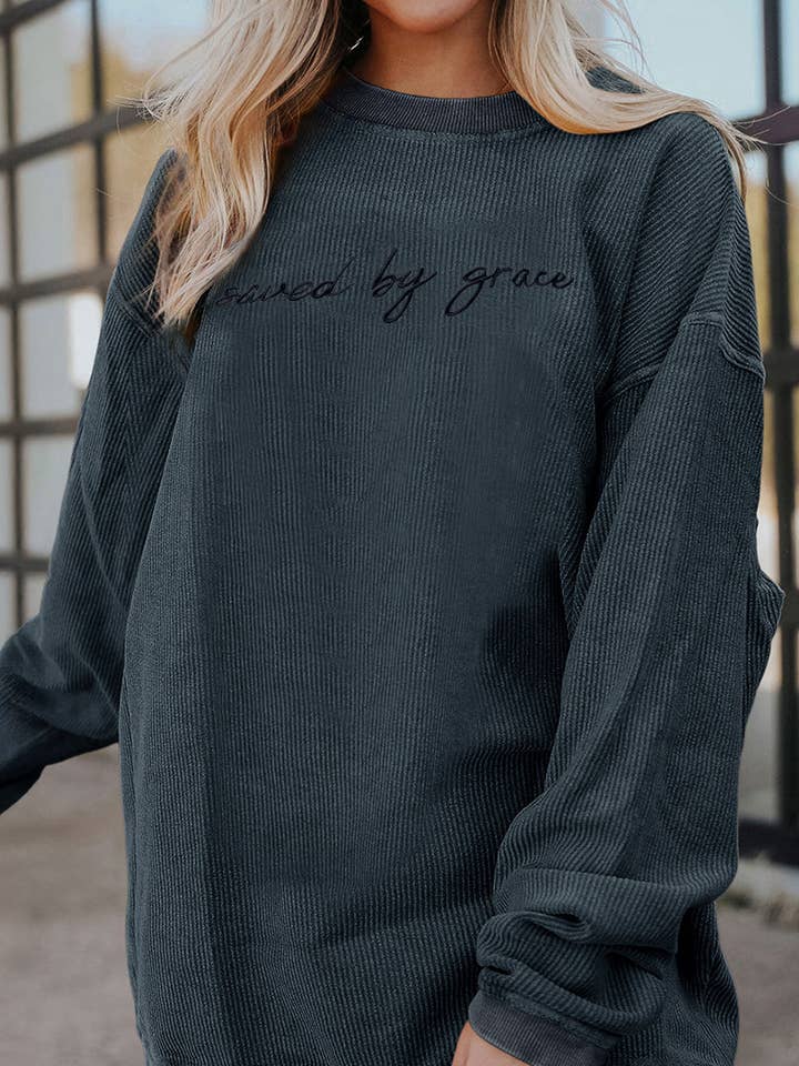 Suhkasana - Vente Sweat-shirt – femme - Pull à col rond en grosse maille brodé "sauvé par la grâce"5