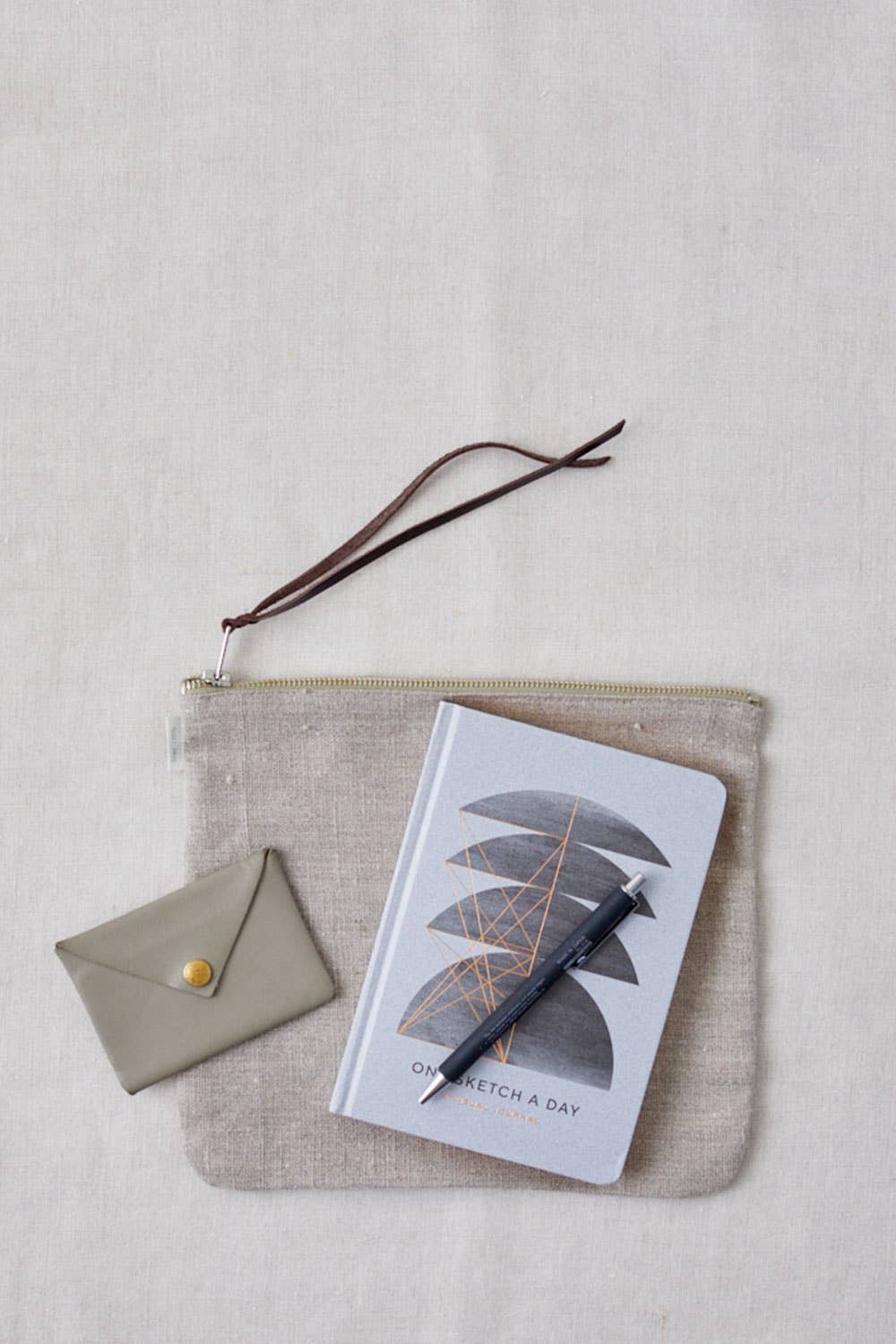 Canna Pouch (L) Natural for wholesale on Faire0