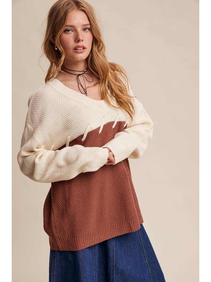Listicle - Wholesale Knitted jumper – Women′s - Two-Tone Lace-Up Detail Sweater LSW087930