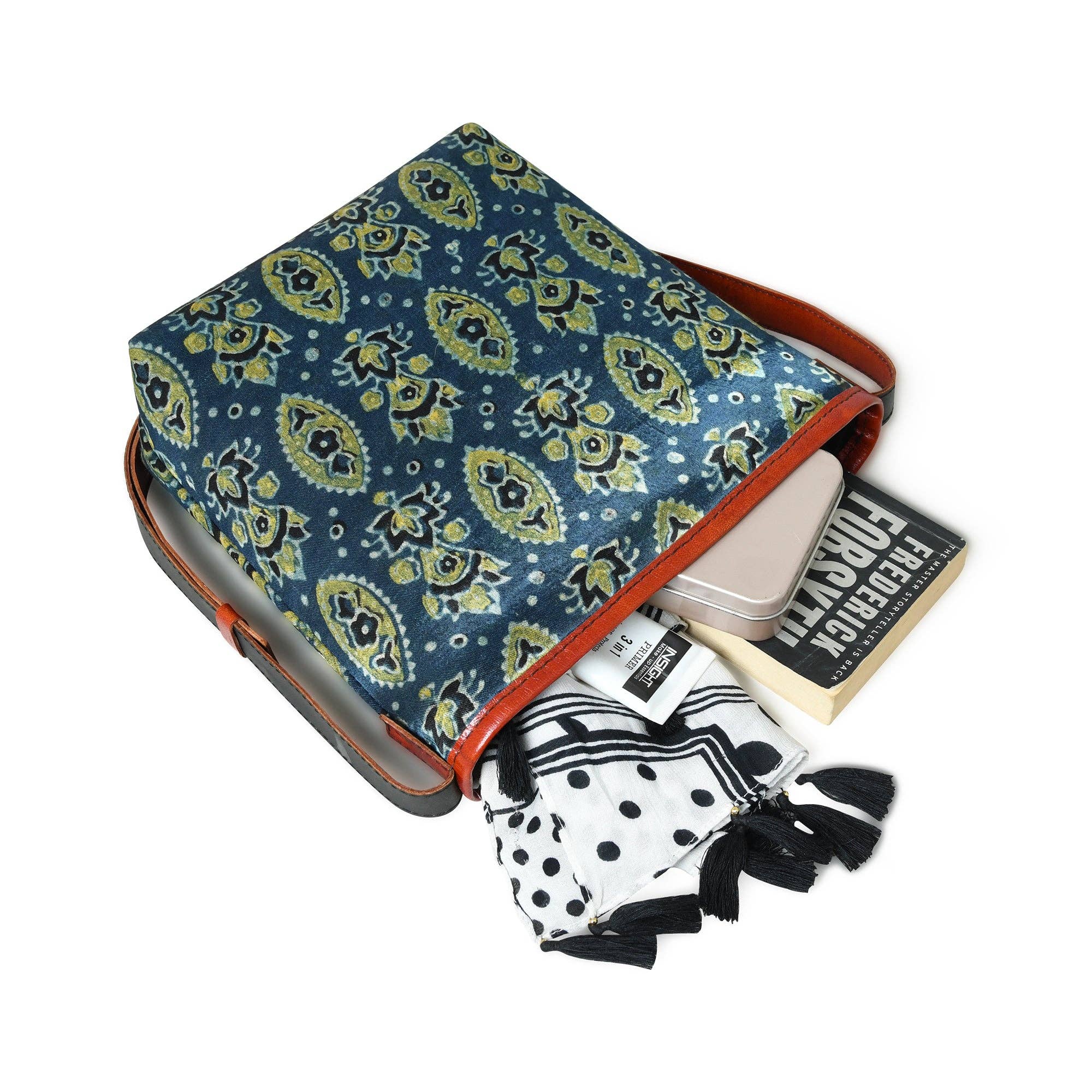 Classy Leather Bags – wholesale Tote bag – Women's – Heritage Ajrakh Leather Tote Bag8