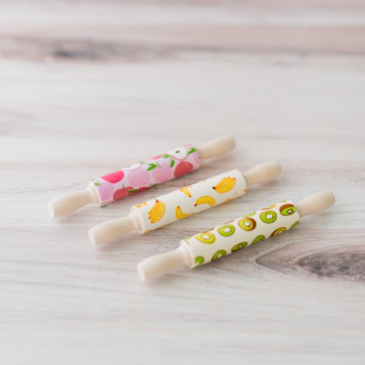 Woodpeckers Crafts - Wholesale Wood Toy - Kids - Wooden Rolling Pin1