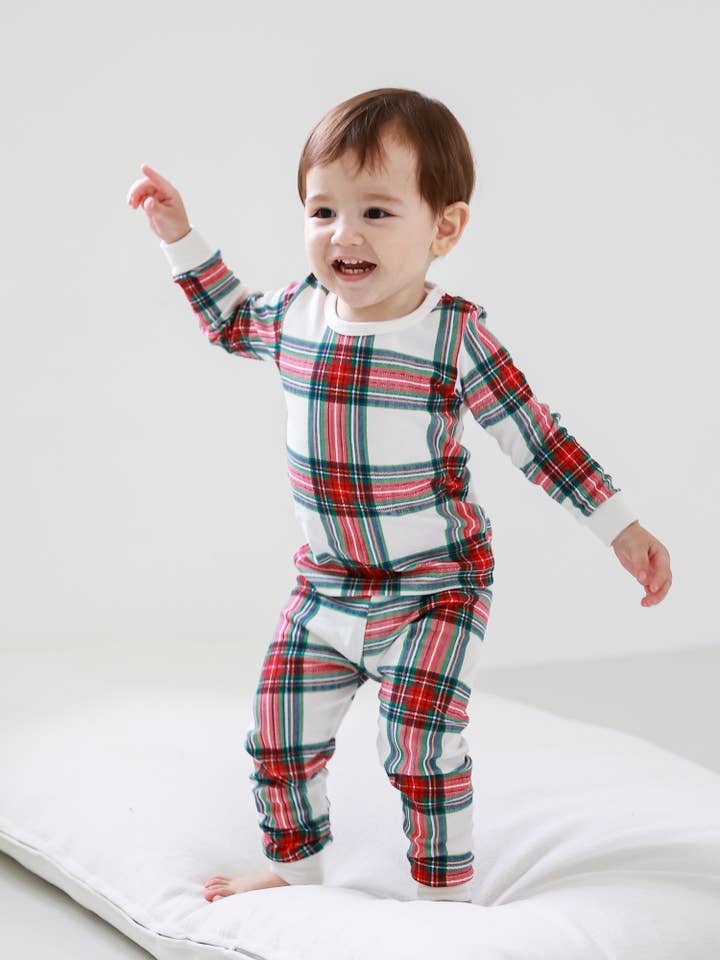 Multicolor Pijama a cuadros de tartán de algodón para bebés, niños pequeños y ajustados de venta al por mayor en Faire