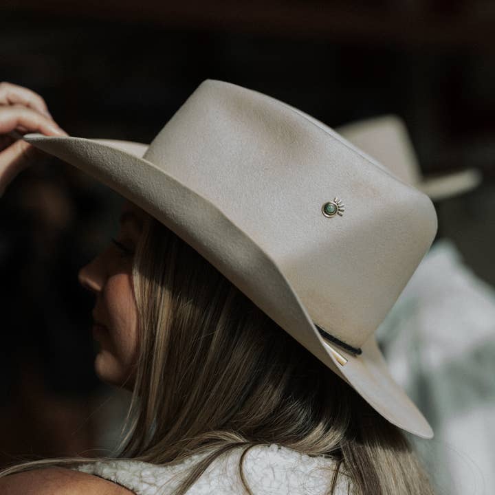 Norris Hat Pin // Clutch for wholesale by Commonform