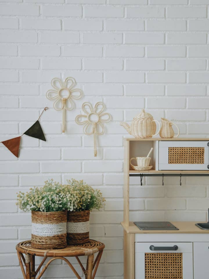 Single Flower Wall Hook Wholesale for wholesale by Kleine Tijntje